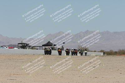 media/Apr-20-2025-CVMA (Sun) [[39090e8767]]/Race 11-500-350 Supersport (Holeshot)/